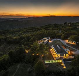 2 Bedroom Villa with Infinity Pool in Buzet, Istria, Sleeps 4